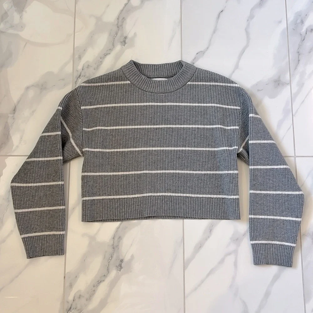 Zara Gray & Cream Striped Cropped Sweater Girls Size 11/12
